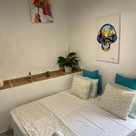 Captivating 3-bed In Antas