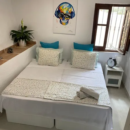 Captivating 3-bed In Villa *